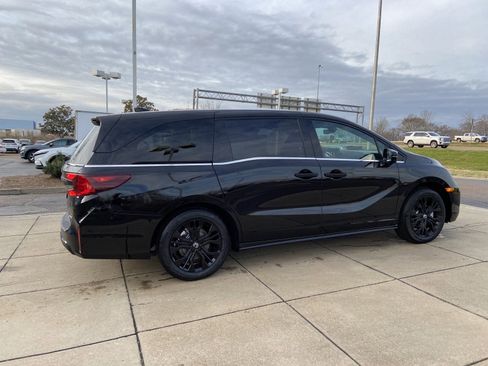 New 2026 Honda Odyssey Sport-L image 11