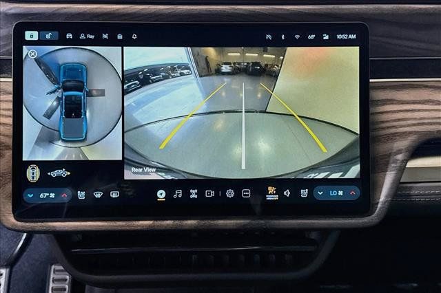 Used 2022 Rivian R1T Adventure AWD/4WD image 12