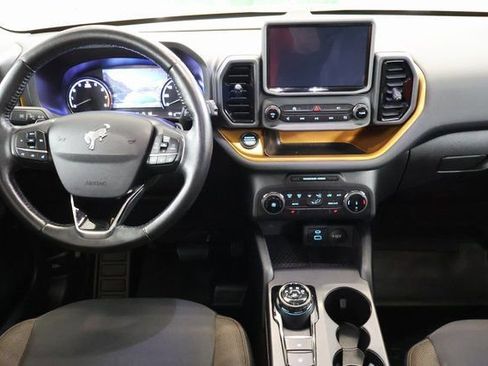 Used 2022 Ford Bronco Sport Badlands image 13