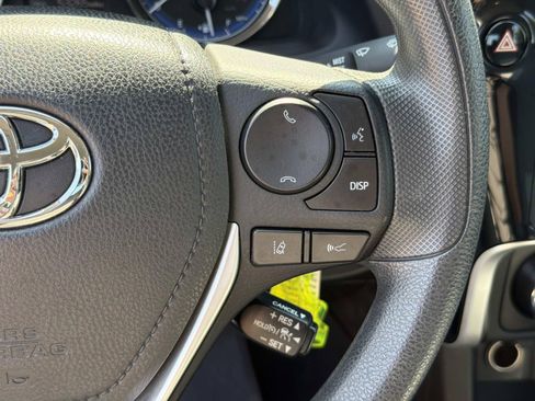 Used 2019 Toyota Corolla L FWD image 26