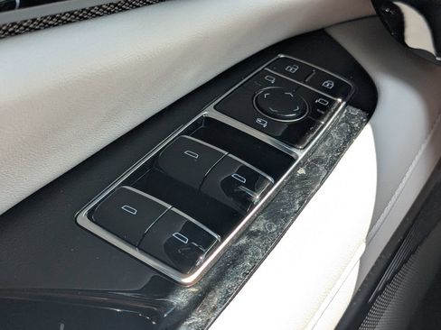 Used 2025 Cadillac Optiq Sport 2 AWD/4WD image 10