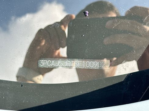 Used 2025 INFINITI QX55 Luxe w/ Cargo Package image 38