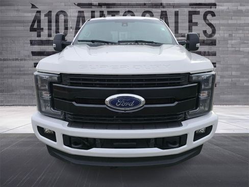Used 2019 Ford F350 Lariat image 5