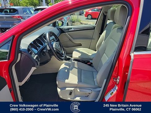 Used 2017 Volkswagen Golf Alltrack SE AWD/4WD image 15