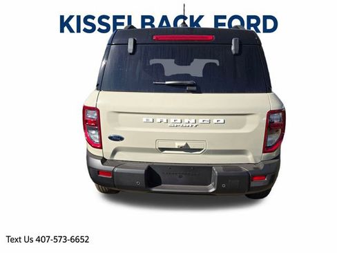 New 2025 Ford Bronco Sport Outer Banks image 4