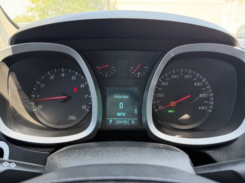 Used 2011 Chevrolet Equinox LTZ FWD image 16