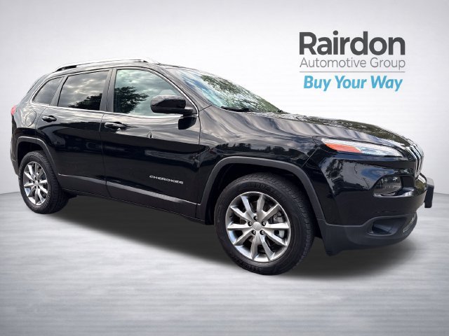 Used 2018 Jeep Cherokee Limited AWD/4WD image 7