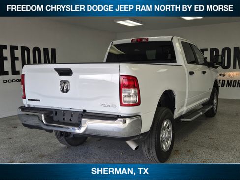 Used 2024 RAM 2500 Big Horn w/ Bed Utility Group image 3