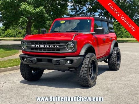 Used 2023 Ford Bronco Black Diamond AWD/4WD image 3