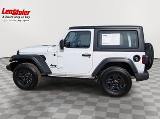 Used 2024 Jeep Wrangler Sport video 2