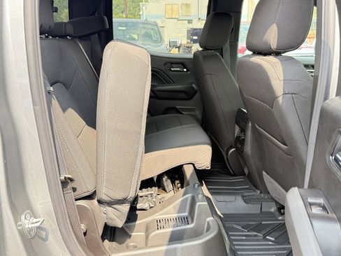 New 2026 GMC Canyon Elevation w/ Convenience Package image 14