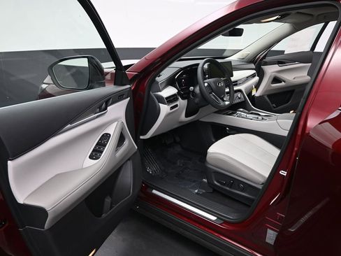 New 2026 INFINITI QX60 Luxe w/ Cargo Package image 9