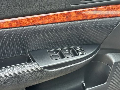 Used 2012 Subaru Outback 3.6R Limited AWD/4WD image 53