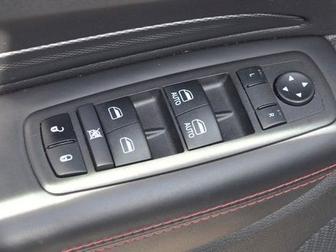 Used 2024 Dodge Durango GT AWD/4WD image 16
