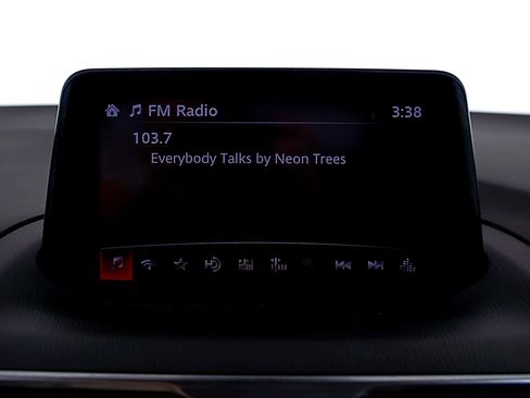 Used 2017 MAZDA MAZDA3 Grand Touring image 25