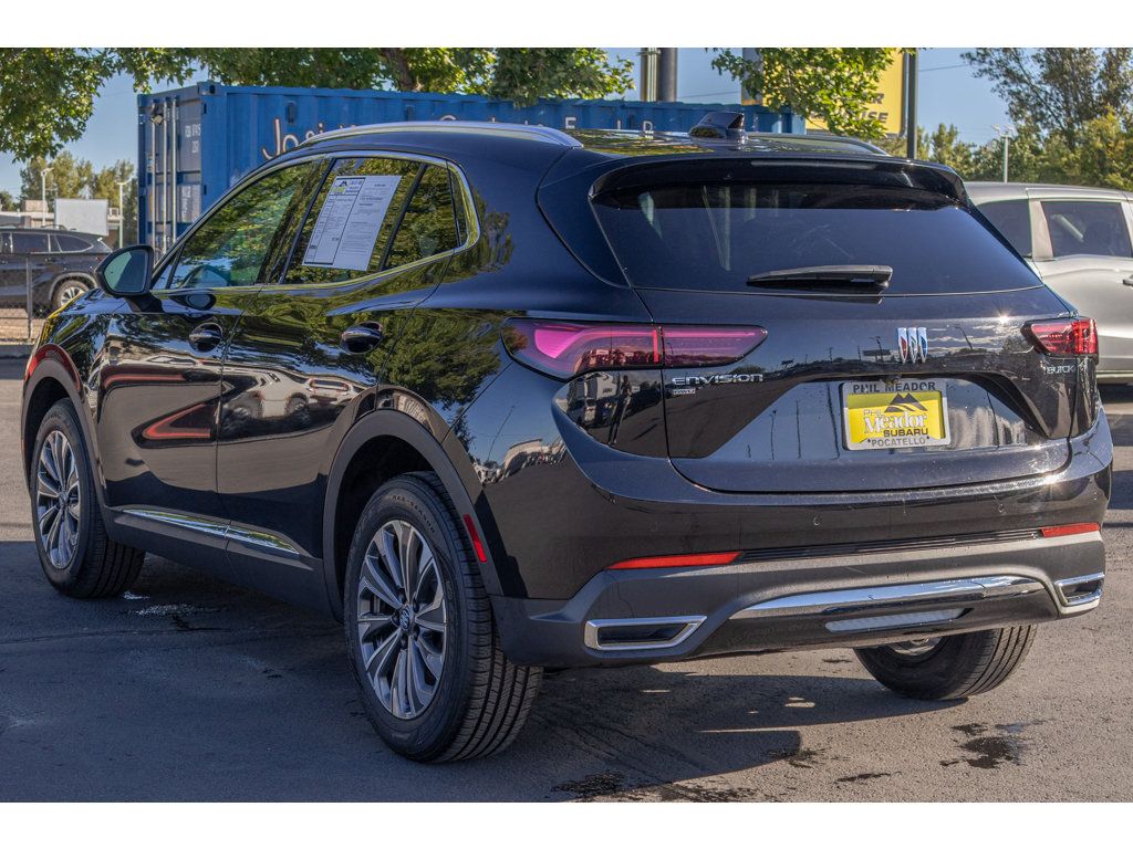 Used 2024 Buick Envision Preferred AWD/4WD image 5