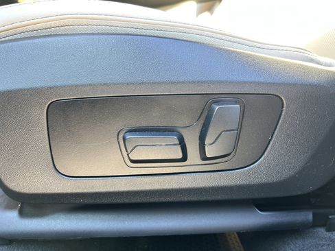 Certified 2023 BMW X1 xDrive28i w/ Convenience Package image 38