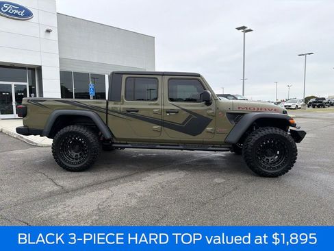 Used 2026 Jeep Gladiator Mojave AWD/4WD image 2