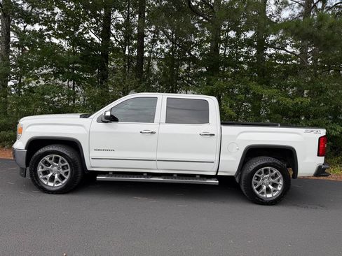 Used 2015 GMC Sierra 1500 SLT w/ SLT Crew Cab Value Package AWD/4WD image 2