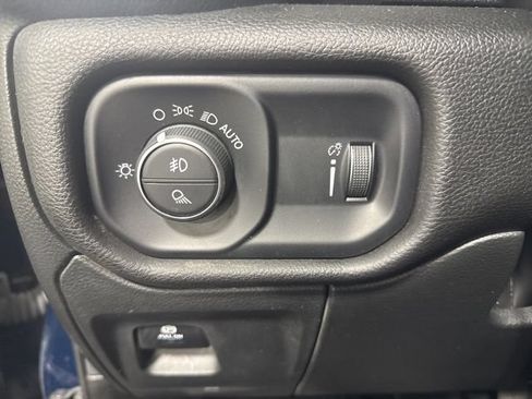 Used 2023 RAM 1500 Big Horn AWD/4WD image 19