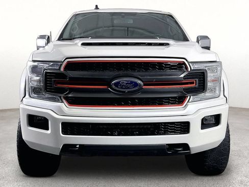 Used 2019 Ford F150 Lariat w/ Equipment Group 502A Luxury AWD/4WD image 4