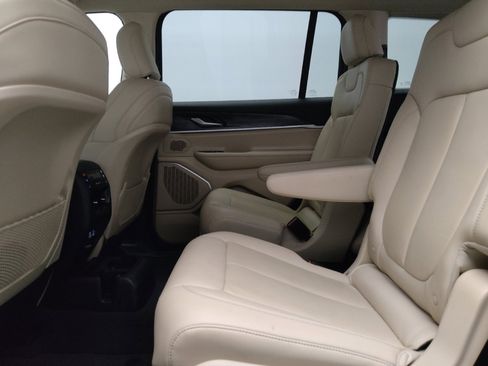 Used 2021 Jeep Grand Cherokee L Limited image 18