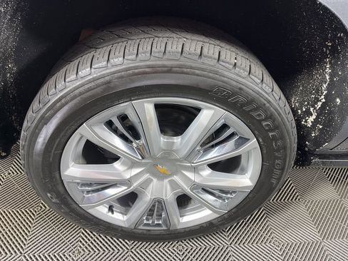 Used 2021 Chevrolet Tahoe High Country w/ Premium Package image 14