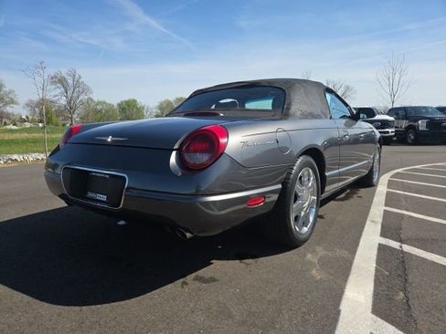 Used 2003 Ford Thunderbird image 13