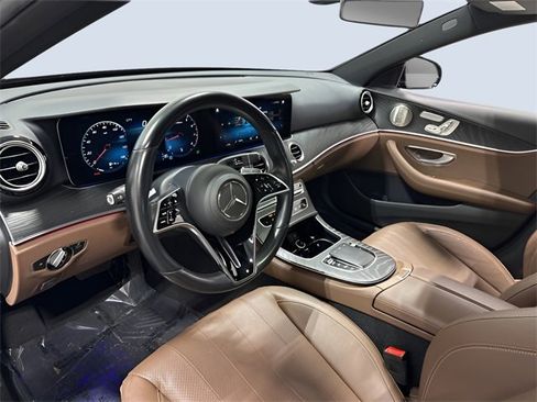 Certified 2021 Mercedes-Benz E 350 4MATIC Sedan image 11