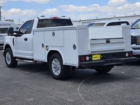 Used 2021 Ford F250 XL w/ STX Appearance Package RWD image 6