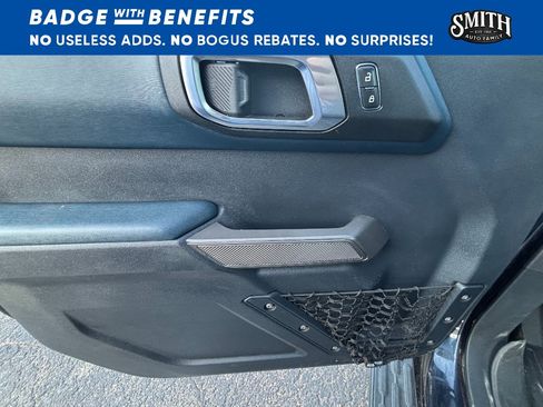 Used 2021 Ford Bronco Outer Banks AWD/4WD image 11