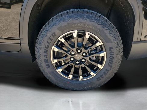 New 2026 Chevrolet Traverse Z71 w/ Enhanced Driving Package image 13