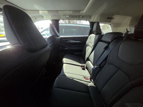 Certified 2026 INFINITI QX60 Luxe w/ Cargo Package image 7