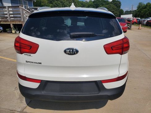 Used 2015 Kia Sportage LX FWD image 10