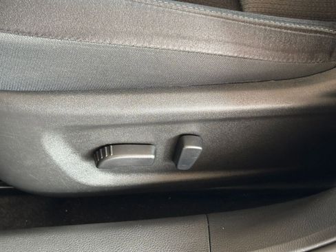 Used 2025 Nissan Altima 2.5 SV FWD image 22