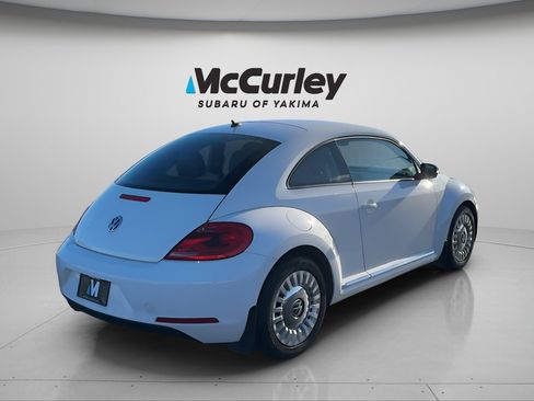 Used 2013 Volkswagen Beetle 2.5 image 5