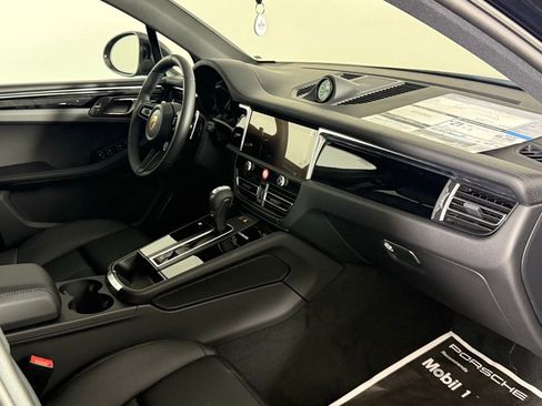 New 2026 Porsche Macan Turbo image 19