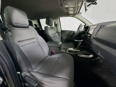 Certified 2023 Nissan Frontier SV w/ SV Convenience Package AWD/4WD image 35