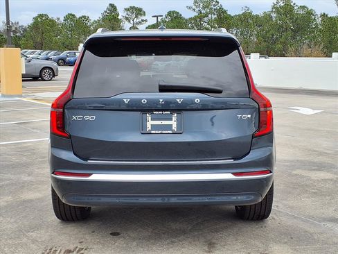 New 2026 Volvo XC90 T8 Ultra image 6