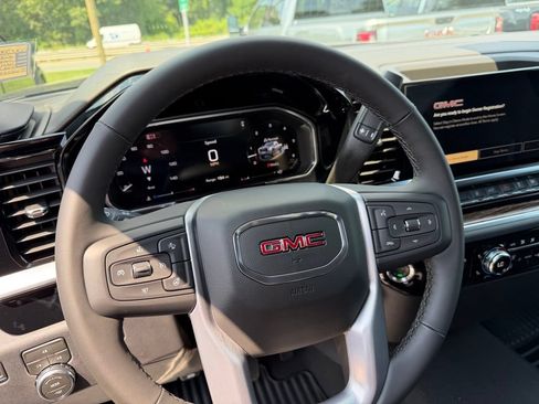 New 2026 GMC Sierra 2500 SLE w/ SLE Convenience Package AWD/4WD image 20