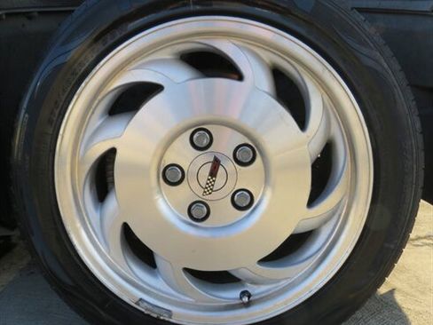 Used 1994 Chevrolet Corvette Coupe RWD image 10