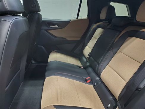 New 2026 Chevrolet Equinox ACTIV image 12