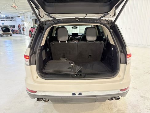 Used 2023 Lincoln Aviator Reserve w/ Equipment Group 201A image 29