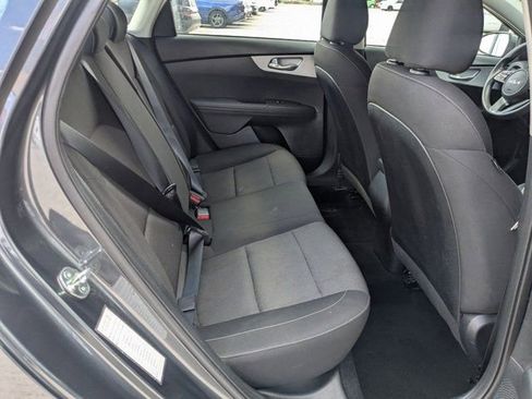 Used 2024 Kia Forte LXS image 28