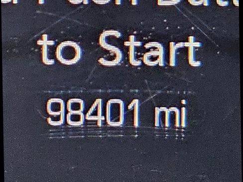 Used 2018 Chrysler 300 Limited image 35