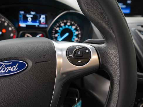 Used 2016 Ford Escape SE FWD image 27