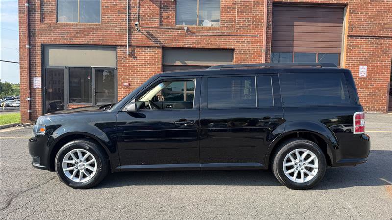 Used 2018 Ford Flex SE FWD image 15