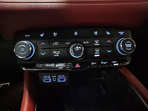 Used 2025 Dodge Durango SRT Hellcat image 14