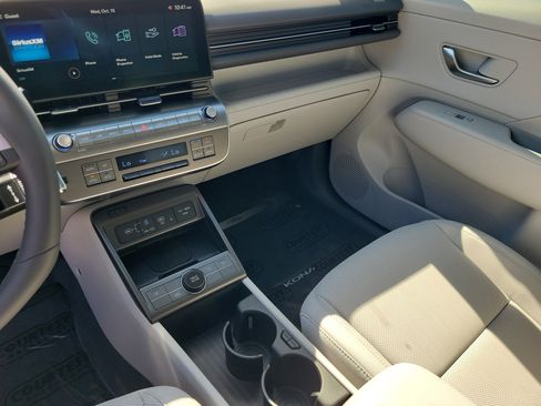 New 2026 Hyundai Kona SEL Premium image 32