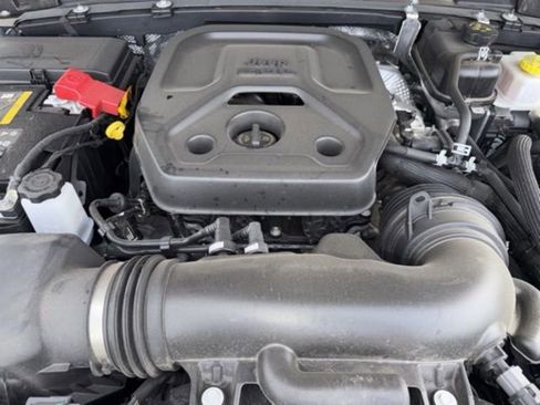 Used 2025 Jeep Wrangler Willys 4xe image 22